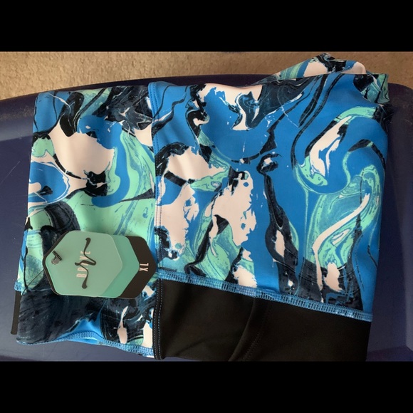 BNWT XL Brave Workout Pants